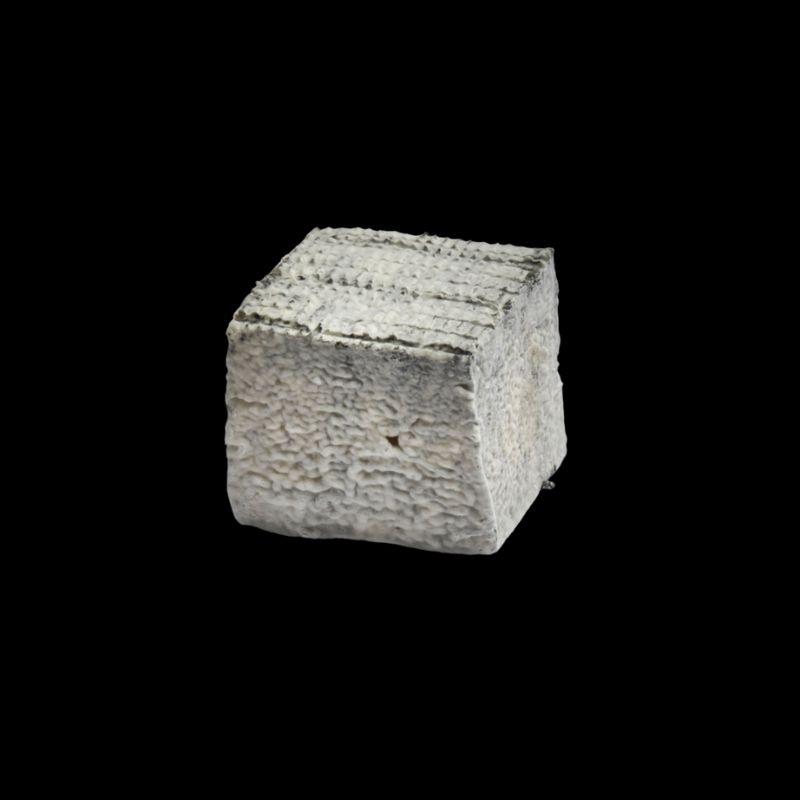 Fromage cube cendrÃ© 80g