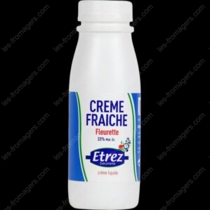 pot de CreÌ€me fleurette 33% 25cl ETREZ