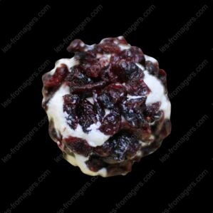 Fromage Valadou enrobeÌ Cranberries