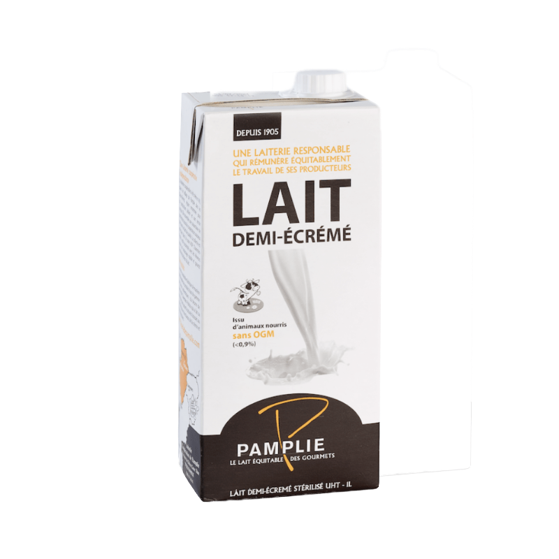 un pack de Lait Pamplie demi-écrémé